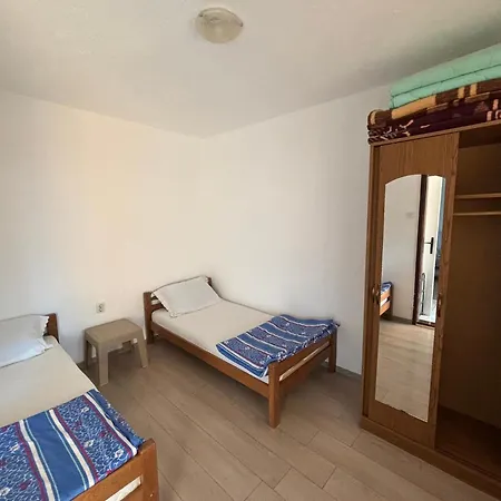 Apartman Biljana 特雷比涅